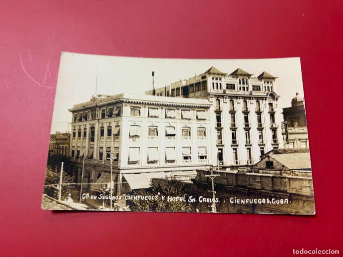 Postales: TARJETA POSTAL FOTOGR&Aacute;FICA - CUBA - CIENFUEGOS - COMPA&Ntilde;&Iacute;A DE SEGUROS CIENFUEGOS Y HOTEL SAN CARLOS