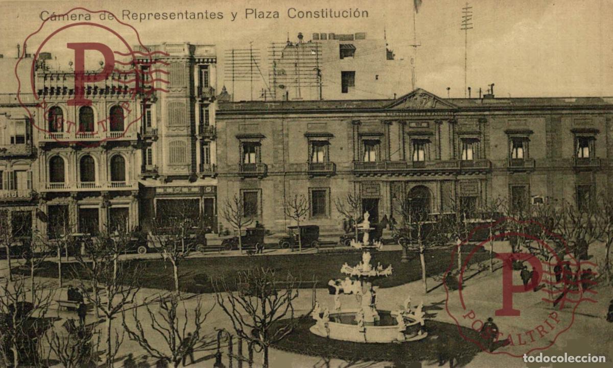 Postales: URUGUAY. MONTEVIDEO. CAMERA DE REPRESENTANTES Y PLAZA CONSTITUCION