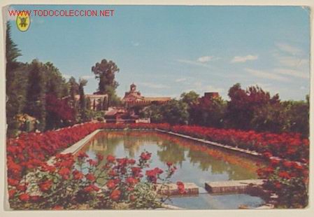 Postales: 4- CORDOBA - JARDINES DEL ALCAZAR . No circulada .
