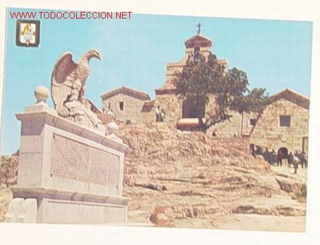 Postales: 19 - ANDUJAR - JAEN - FACHADA OESTE SANTUARIO - EN PRIMER TERMINO - HITO CONMEMORATIVO DE LA EPOPEYA
