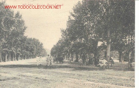 Postales: Postal antigua de M&aacute;laga, Parque. Paseo central - Foto 1