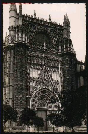 Postales: SEVILLA 66: CATEDRAL, PUERTA DE LA CONCEPCION - Foto 1