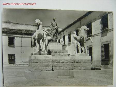 Postales: CORDOBA MONUMENTO A MANOLETE - Foto 1