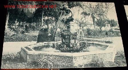 Postales: ANTIGUA POSTAL DE MALAGA - UNA FUENTE DEL PARQUE