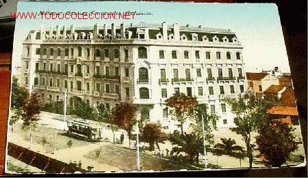 Postales: ANTIGUA  POSTAL COLOREADA DE MALAGA - OFICINAS FERROCARRILES ANDALUCES - ED. DOMINGO DEL RIO