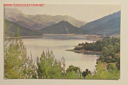 Postales: SERIE 1 - N&ordf; 7 - SIERA DE CAZORLA - EMBALSE DEL TRANCO DE BEAS . No circulada .
