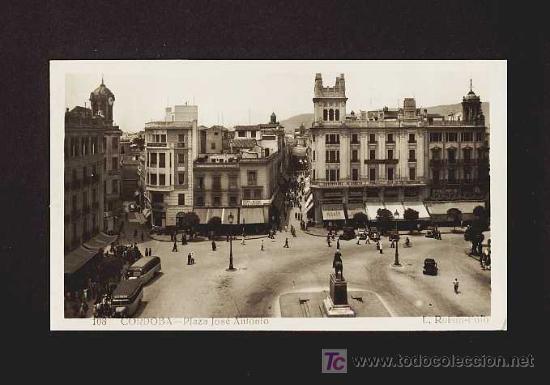 Cartoline: Postal de CORDOBA: Plaza Jose Antonio (Ed.Roisin num.108)