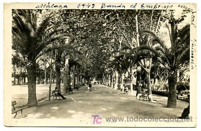 Postales: MALAGA, PASEO LATERAL DEL PARQUE,             P16876