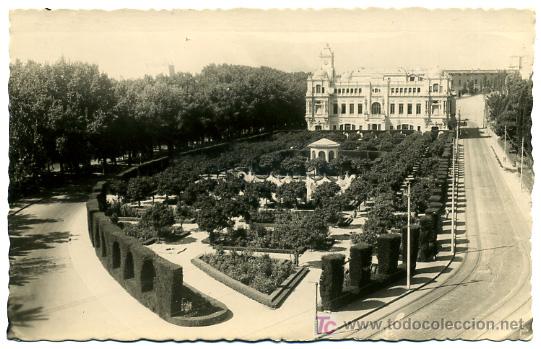 Postales: MALAGA, JARDINES DEL AYUNTAMIENTO,                   P18392