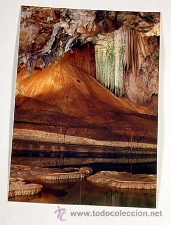 Postales: ARACENA-GRUTA DE LAS MARAVILLAS.EL VOLCAN.No circulada.