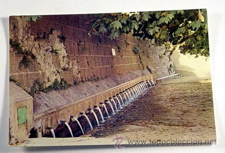 Postales: 9-LOJA.GRANADA.FUENTE DE LOS VEINTICINCO A&Ntilde;OS.No circulada.