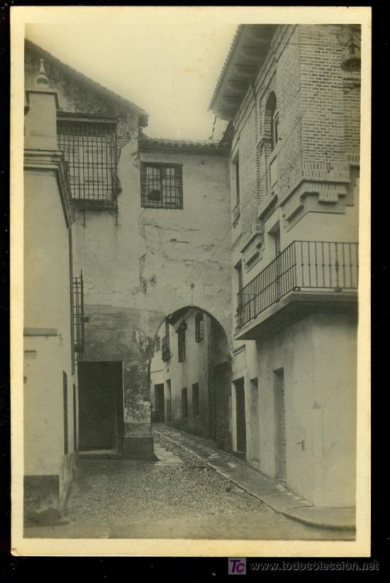 Postcards: TARJETA POSTAL DE CORDOBA. LA TIPICA CALLE DEL PORTILLO. EDITOR GONZALEZ.