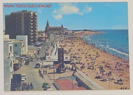 Postales: POSTAL 3965-CHIPIONA-CADIZ.VISTA GENERAL DE LA PLAYA.Circulada.