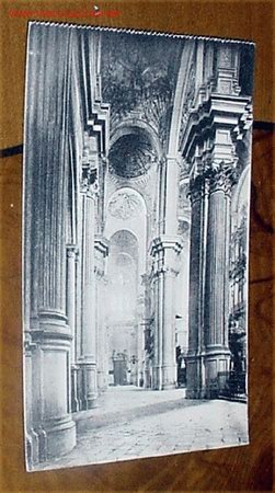 Postales: ANTIGUA POSTAL DE MALAGA - CATEDRAL - ALTAR DEL SAGRADO CORAZON - EDITOR RAFAEL TOVAR  - SIN CIRCULA