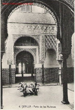 Postales: SEVILLA. PATIO DE LAS MU&Ntilde;ECAS - Foto 1