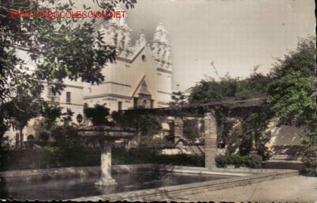 Postkarten: TARJETA POSTAL DE CADIZ N&ordm;44. ALAMEDA MARQUES DE COMILLAS E IGLESIA DEL CARMEN.