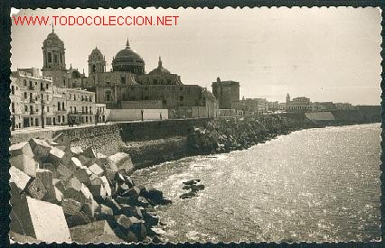 Postales: CADIZ, CAMPO DEL SUR MURALLAS Y CATEDRAL