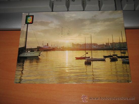 Postais: MALAGA    ATARDECER EN EL PUERTO