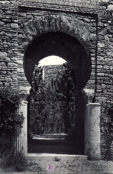 Postales: Tarjeta Postal de Malaga - Alcazaba, Puerta de las Columnas en el Tunel