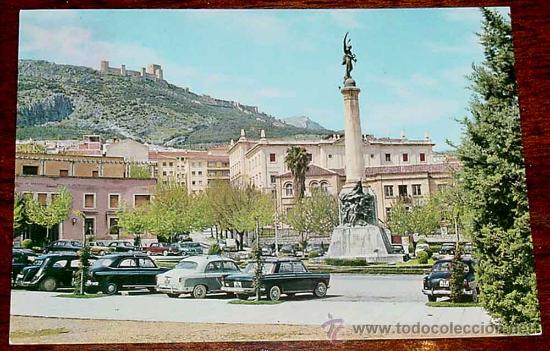 Postales: ANTIGUA FOTO POSTAL DE JAEN - PLAZA Y MONUMENTO DE LAS BATALLAS - CIRCULADA - ED. GARCIA GARRABELLA.