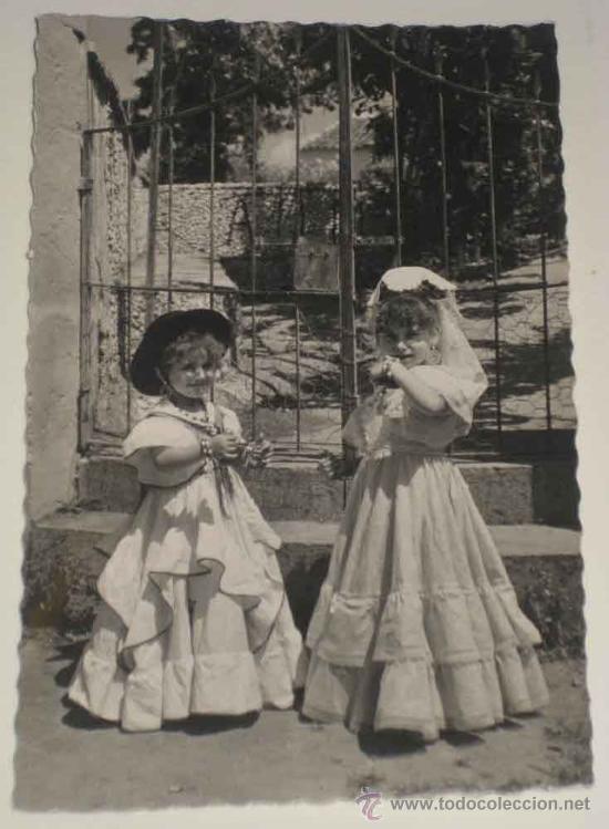 Postcards: ANTIGUA FOTO POSTAL DE CORDOBA . PAREJA INFANTIL TIPICO CORDOBESA - GARCIA GARRABELLA 65 - SIN CIRCU