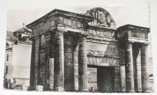 Postkarten: ANTIGUA FOTO POSTAL DE CORDOBA - PUERTA DEL PUENTE . HELIOTIPIA ARTISTICA ESPA&Ntilde;OLA 10 HAE - SIN CIRC