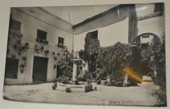 Postais: ANTIGUA FOTO POSTAL DE CORDOBA - PLAZA DE LAS FLORES. HELIOTIPIA ARTISTICA ESPA&Ntilde;OLA 14 HAE - SIN CIR