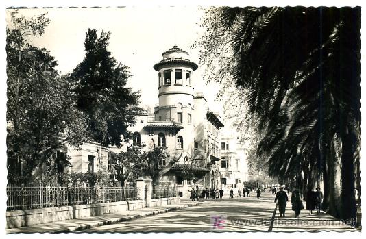 Postales: MALAGA, AVENIDA DE CALVO SOTELO Y CORREOS,      P26145