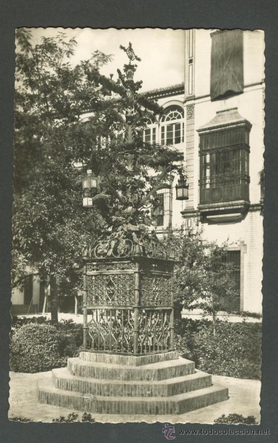 Postales: TARJETA POSTAL ANTIGUA EN BLANCO Y NEGRO . SEVILLA.CRUZ DE LA CERRAJERIA