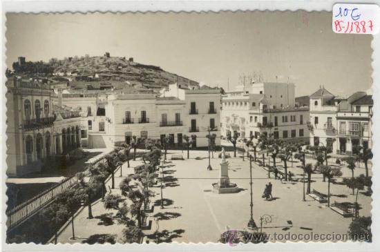 Postales: (PS-11887)POSTAL DE ARACENA(HUELVA)-VISTA PARCIAL PLAZA MARQUES DE ARACENA