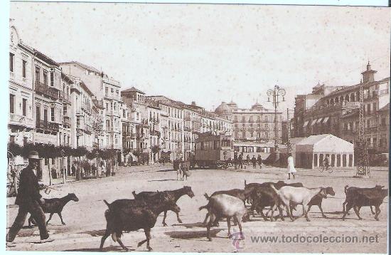 Postales: POSTAL DE GRANADA - EMBOVEDADO Y PUERTA REAL - Foto 1