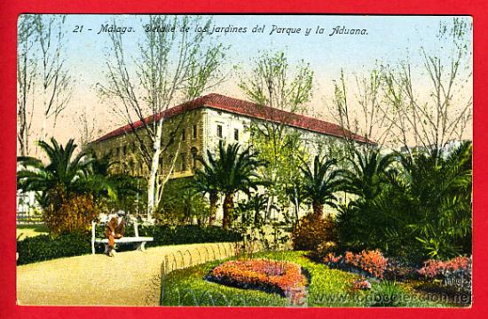 Postales: MALAGA, DETALLE DE LOS JARDINES DEL PARQUE Y LA ADUANA,   P30387