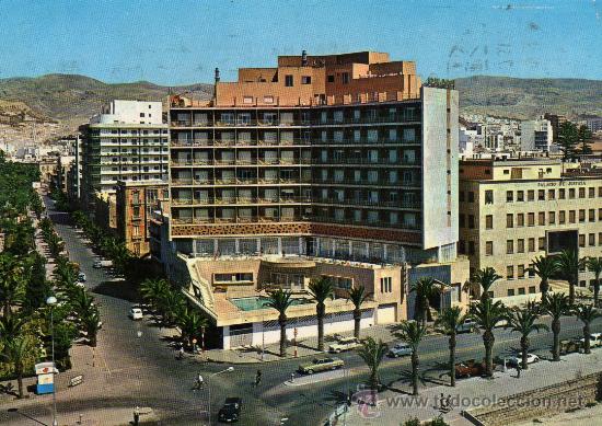 Postales: ALMERIA,PARQUE RAMBLA DE BELEN Y GRAN HOTEL.VER FOTO ADICIONAL
