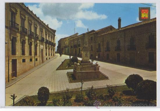 Postales: TARJETA POSTAL VILLACARRILLO &ldquo;CRUZ DE LOS CAIDOS&rdquo; JAEN