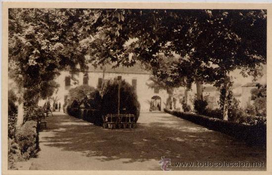 Postales: MARMOLEJO(JA&Eacute;N).- HOTEL DE LOS LEONES (VISTA DEL PARQUE)