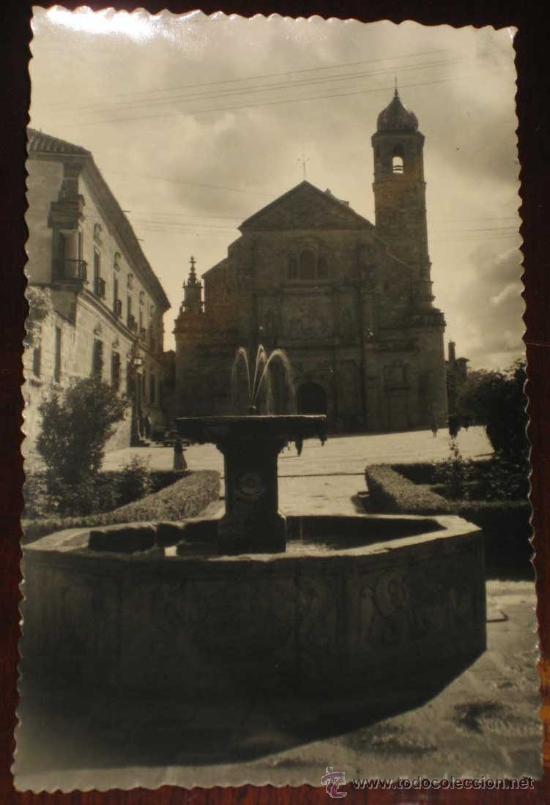 Postales: ANTIGUA FOTO POSTAL DE UBEDA - PLAZA VAZQUEZ DE MOLINA - JAEN - ED. SICILIA - NO CIRCULADA.