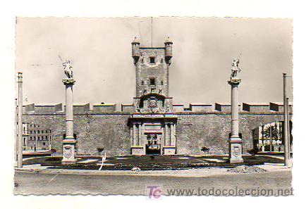 Postales: CADIZ. PUERTA DE TIERRA.