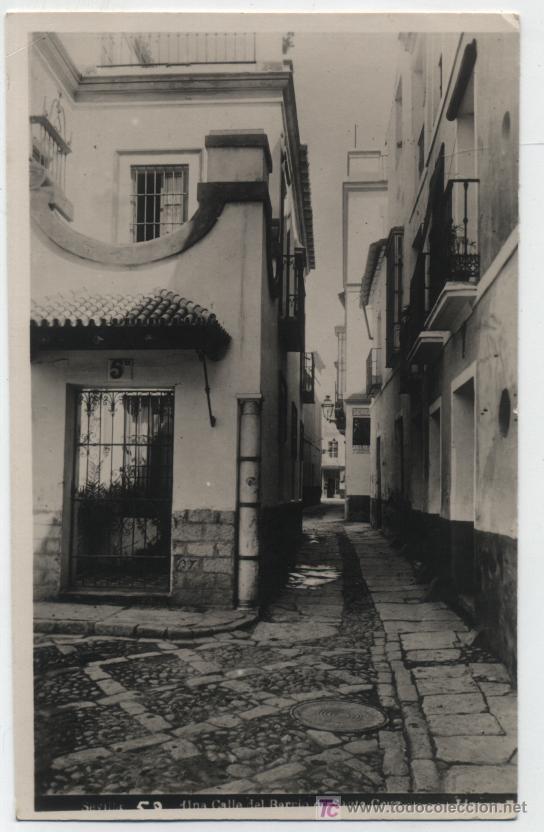 Postkarten: Sevilla.- Una calle del Barrio de Santa Cruz..