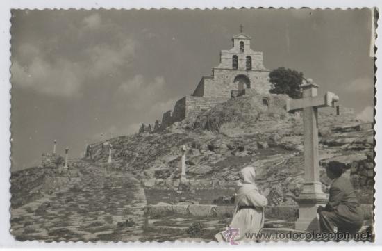 Postales: TARJETA POSTAL DE ANDUJAR VIA CRUCIS EN PIEDRAS A TRAVES DE LA CALZADA JAEN
