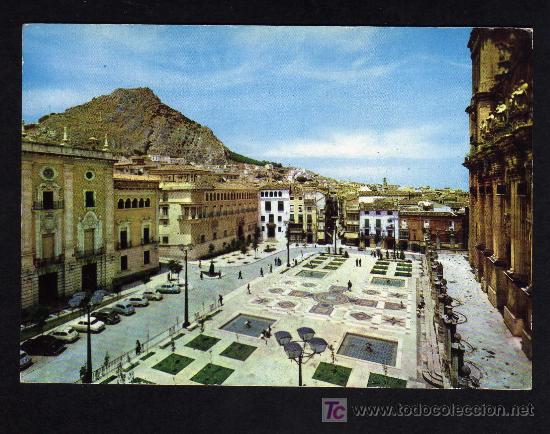 Postales: JAEN  - PLAZA DE SANTA MARIA - N&ordm; 2017 - ED. ARRIBAS.