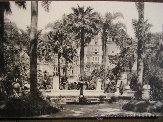 Postales: POSTAL MALAGA FOT. ROISIN UNA FUENTE DEL PARQUE