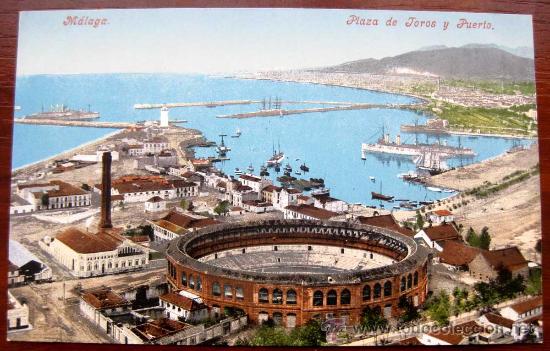 Postales: ANTIGUA POSTAL COLOREADA DE MALAGA - PLAZA DE TOROS Y PUERTO - ED. PURGER & CO. N. 5848 - NO CIRCULA