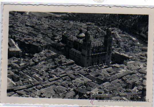 Postales: Jaen. n&ordm;112. Panor&aacute;mica desde el Castillo. Ed. Arribas. A&ntilde;o 50. Sin circular.