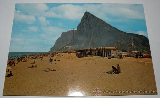 Postales: ANTIGUA POSTAL DE LA LINEA DE LA CONCEPCION - PE&Ntilde;ON DE GIBRALTAR Y PLAYA - NO CIRCULADA - EN PERFECT