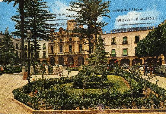 Postales: ALMERIA N&ordm; 58 PLAZA VIEJA Y AYUNTAMIENTO A&Ntilde;O 1972 ESCRITA CIRCULADA CON SELLO