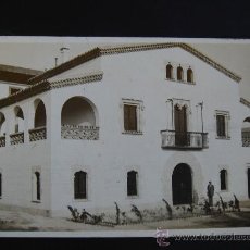 Postales: ”SEVILLA. PABELLÓN DE CATALUÑA”. CIRCULADA, ESCRITA Y SELLO 10 CTS ALFONSO XIII (27-VIII-1930). Lote 27223766