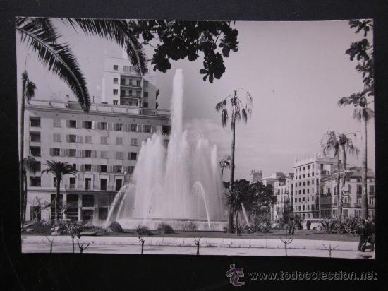 Postales: MALAGA - PLAZA DE QUEIPO DE LLANO. FUENTE