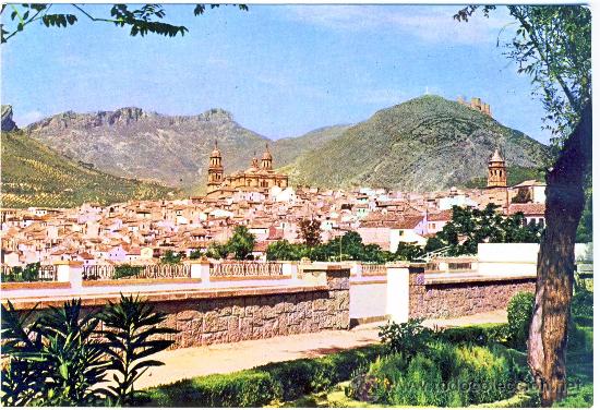 Postales: JAEN.- VISTA PARCIAL DESDE LA ALAMEDA.- A&Ntilde;OS 50.- (17-2)