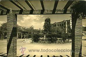 Postales: ALMERIA.- P&Eacute;RGOLAS DEL PARQUE.- FOTOGR&Aacute;FICA N&ordm; 1006