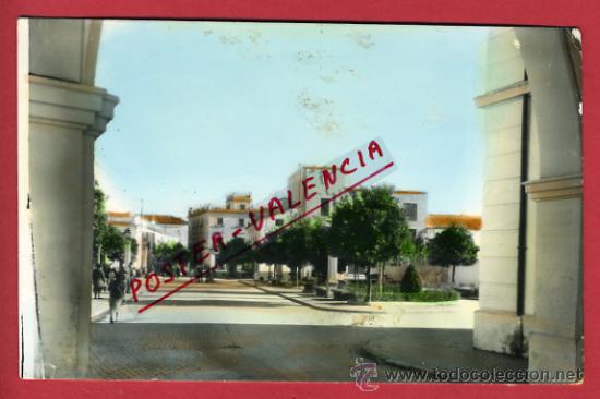 Postales: ANDUJAR , JAEN , PLAZA, PEGADA POR DETRAS , ORIGINAL, P64836